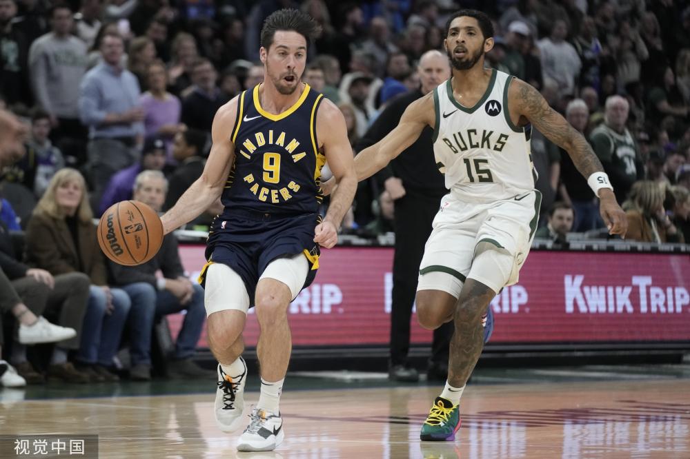 了无数球迷 了无数球迷